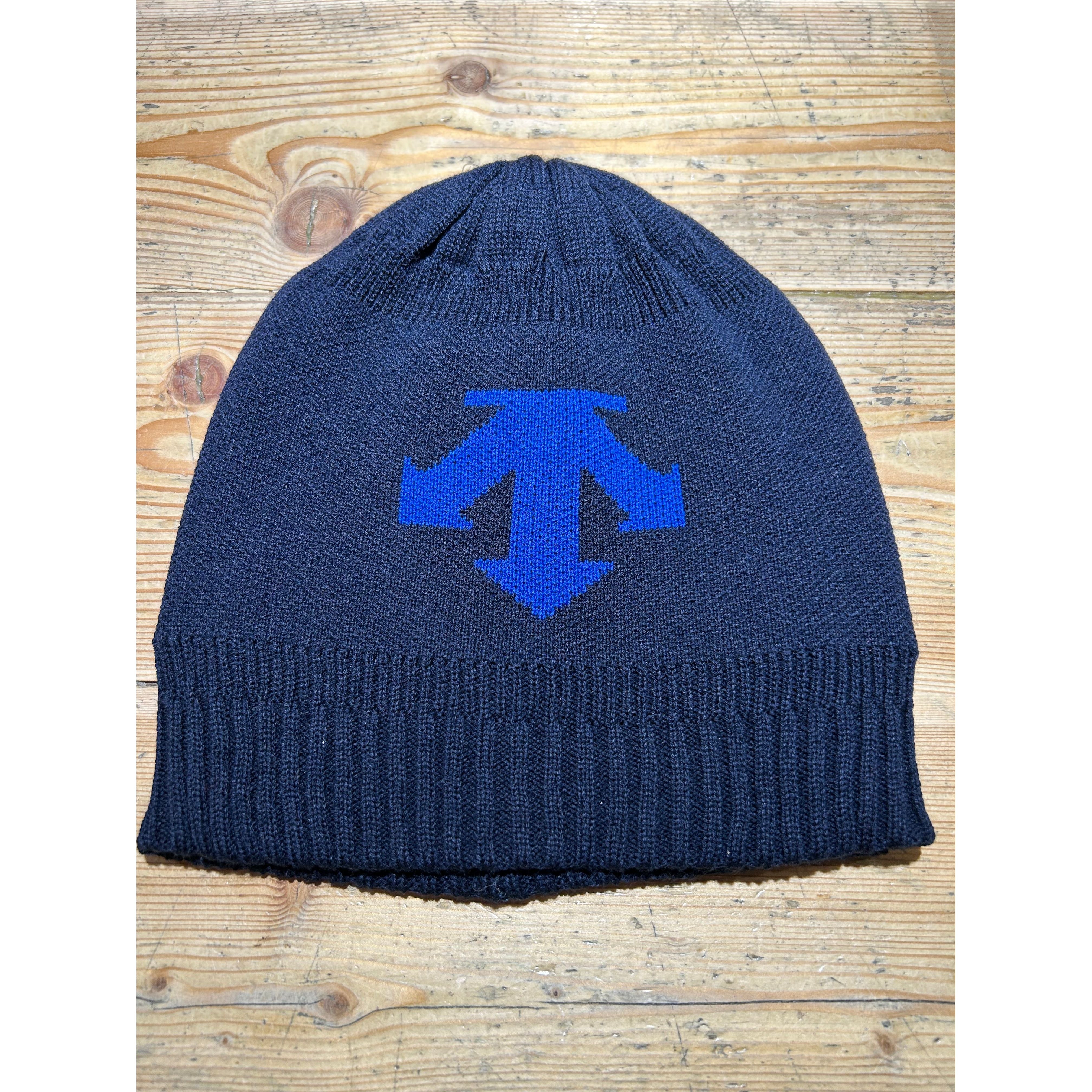 Descente Phil Knit Cap - Image 2