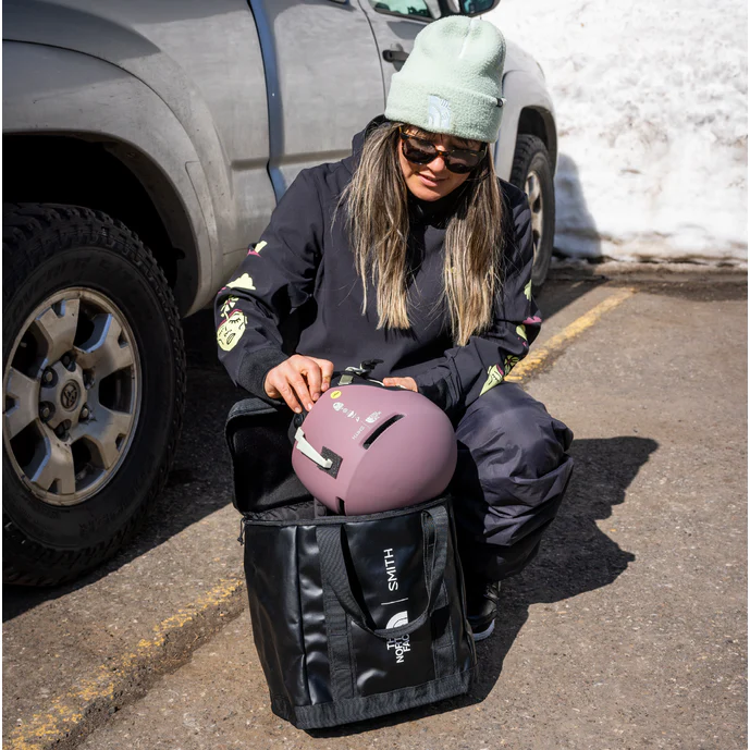 Smith x TNF helmet bag - Image 2