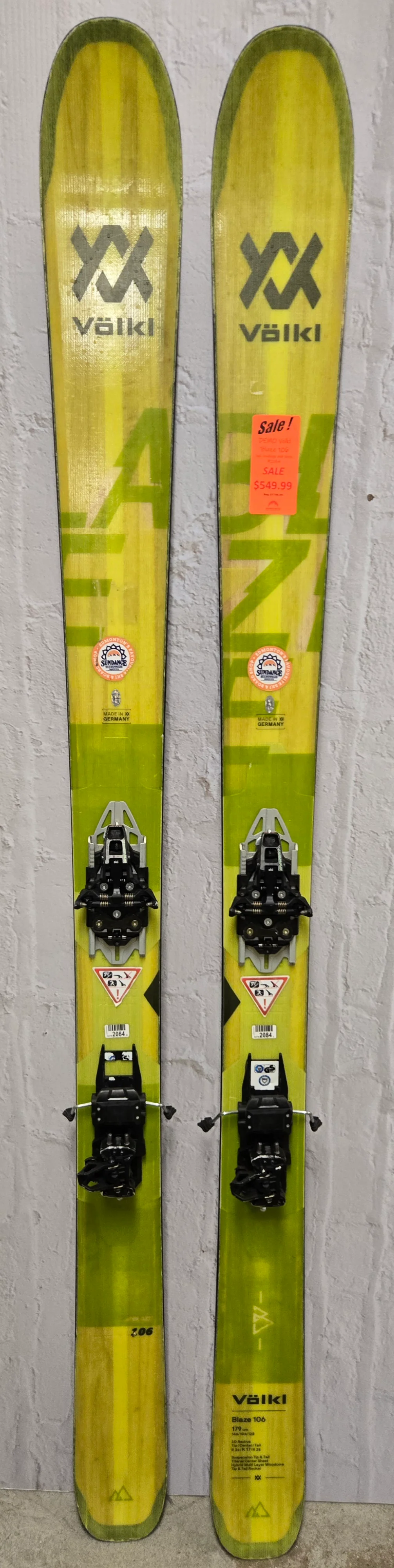 Volkl Blaze 106 w/Dynafit Radical ST10 Demo - Image 4