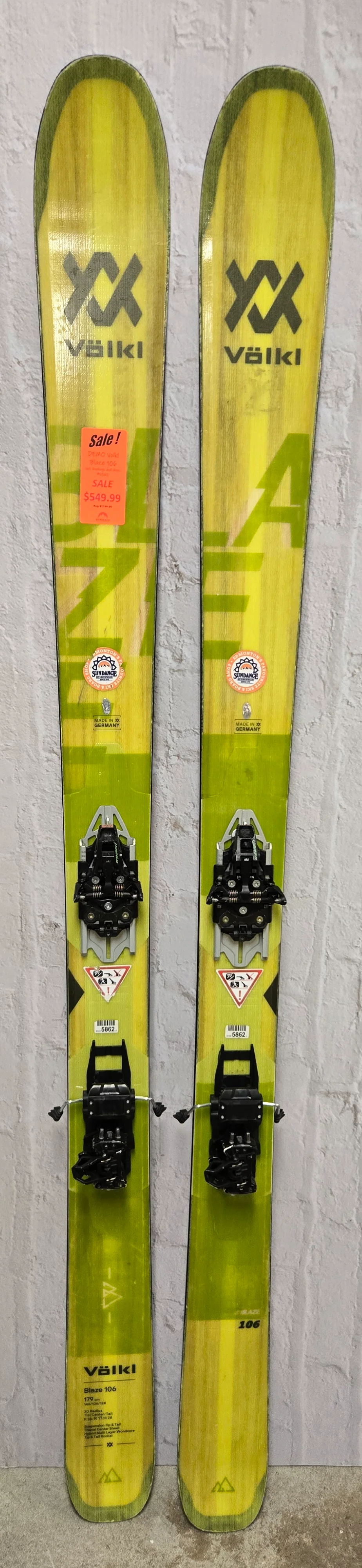 Volkl Blaze 106 w/Dynafit Radical ST10 Demo - Image 5